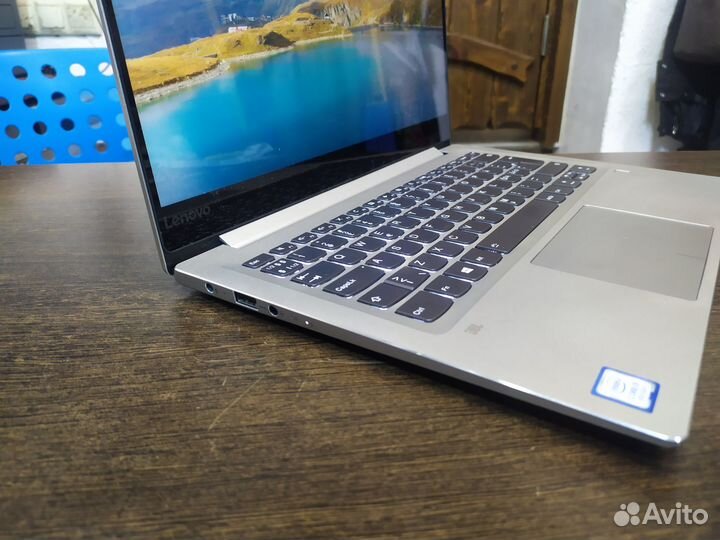 Lenovo ideapad 720s 14
