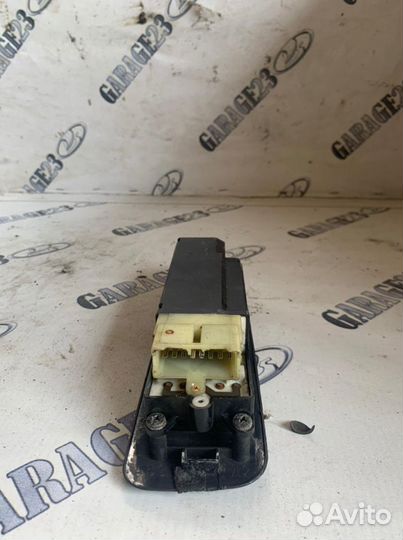 Блок управления стеклоподъемниками toyota sprinter