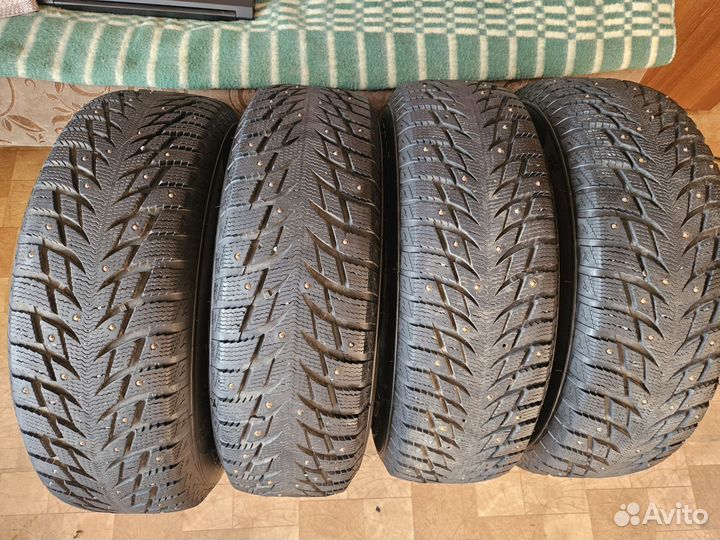 Колёса зимние шипованые на Литых Дисках 205/70/R15