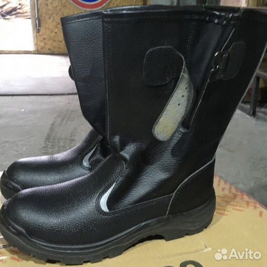 Сапоги кирзовые