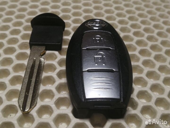 Nissan Smart Key Continental S180144102 433,92 MHz