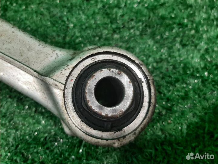 Рычаг задний поперечный верхний Nissan Qashqai J1