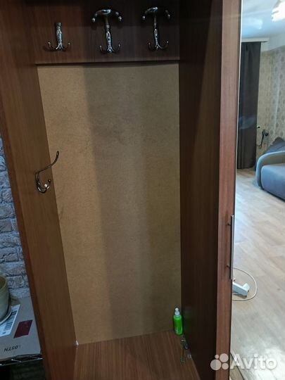 Прихожая шкаф