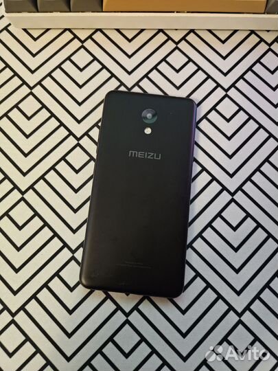 Телефон Meizu M5c