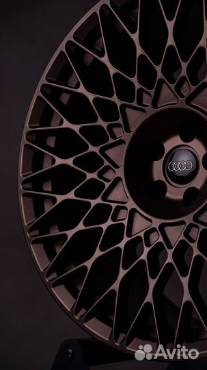 Диски кованые на Audi A7 R21 5x112