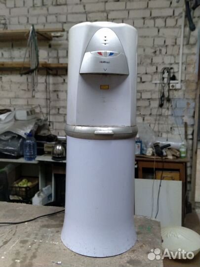 Кулер для воды напольный бу