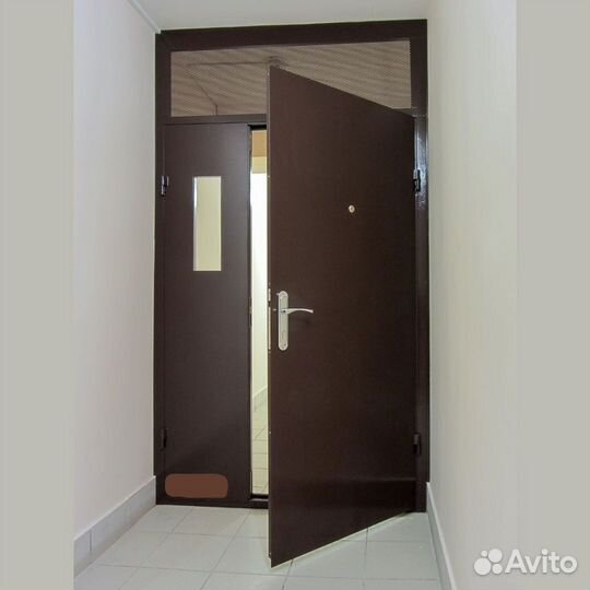 Дверь входная тамбурная