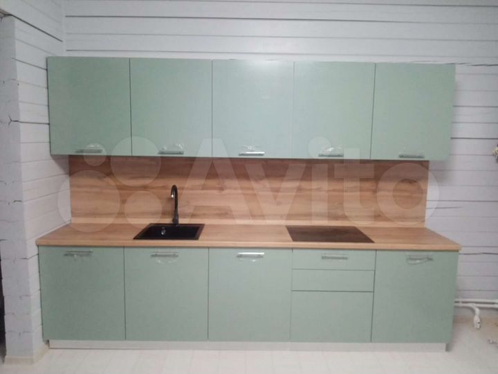 Дом 190 м² на участке 9 сот.