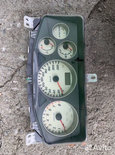 Панель приборов Mitsubishi Lancer (CS/Classic) 200