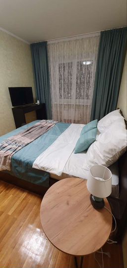 2-к. квартира, 57 м², 2/5 эт.