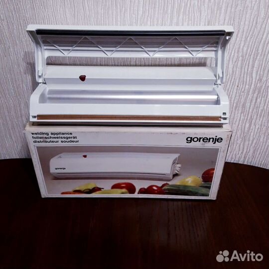 Устроиство для запаивание пакетов