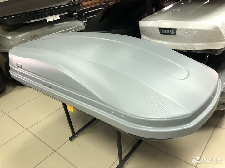 Автобокс багажник на крышу Toyota Fortuner