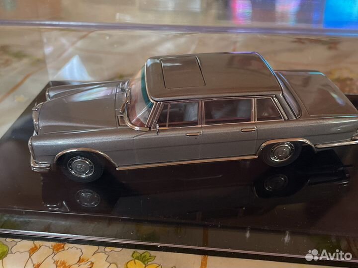 Mercedes -Benz 600 autoart 1/43