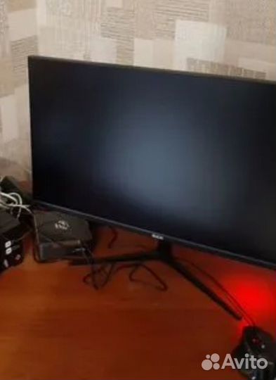 Продается монитор