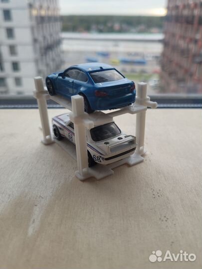 Подъемник Hot Wheels