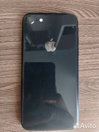 iPhone 8, 64 ГБ