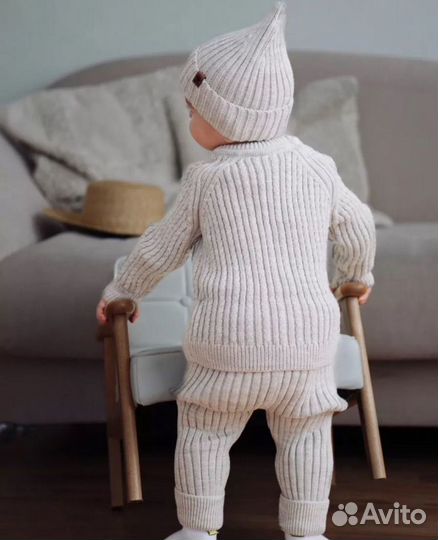 Вязаный костюм детский 74-80