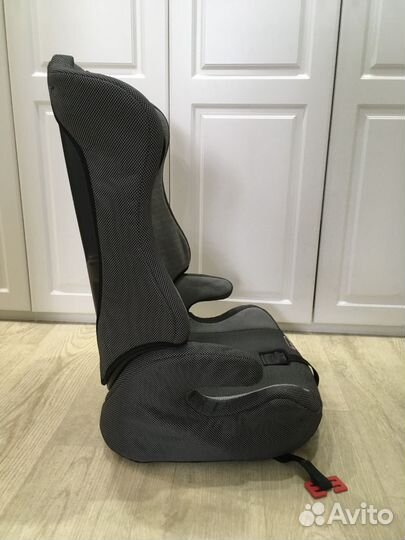 Автокресло 9-36 кг Geburt