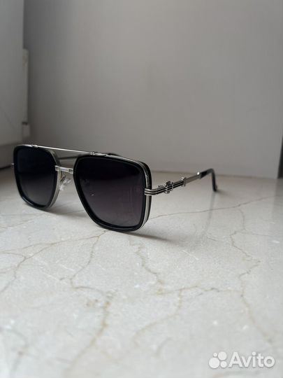 Очки Balmain солнцезащитные