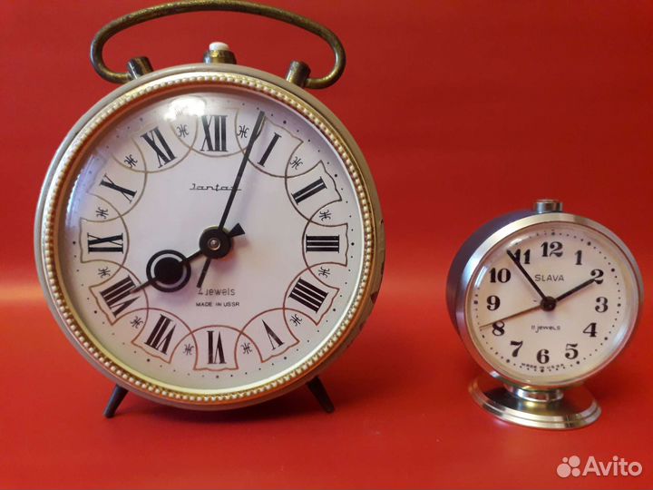 Часы будильник СССР Янтарь, Слава