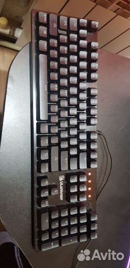 Механическая клавиатура, A4Tech Bloody B820R