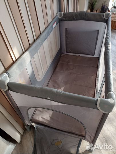 Детский манеж- кроватка 2 в 1