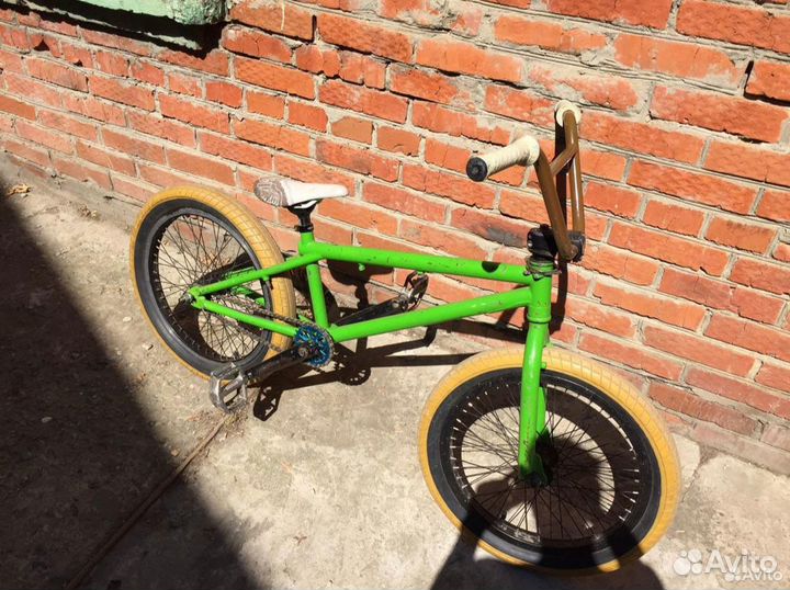 Трюковой велосипед bmx