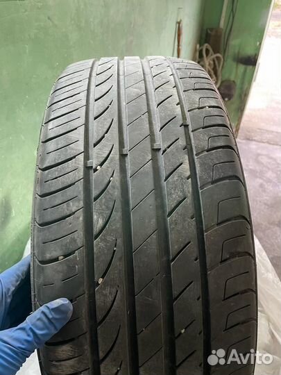 DoubleStar Apex Racing 225/55 R17