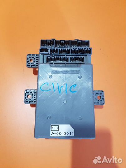 Блок предохранителей на Honda Civic 5D