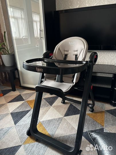 Стул для кормления