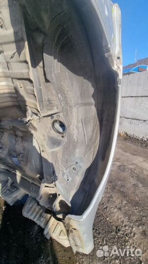 Крыло заднее правое Toyota Corolla Runx NZE121