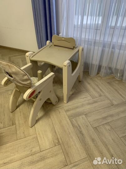 Стульчик для кормления jetem