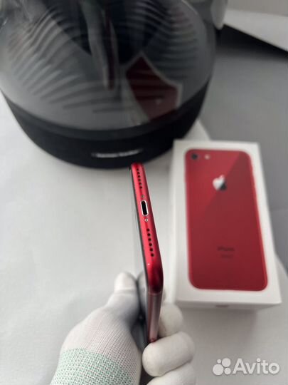 iPhone 8, 64 ГБ