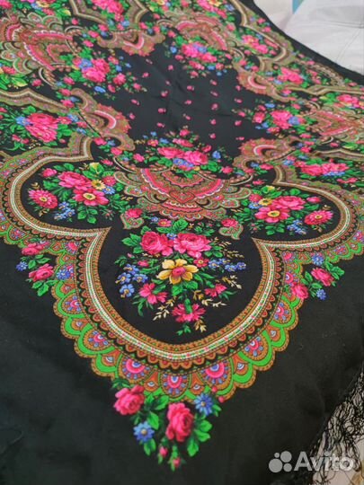 Павловопосадский платок шерсть