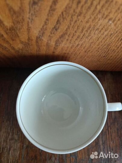 Чайные чашки с блюдцами