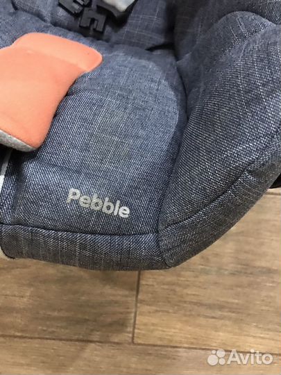 Автокресло автолюлька maxi-cosi pebble + база