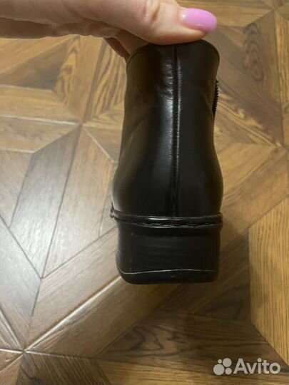 Ботинки женские демисезонные 37 р