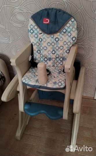 Детский стульчик для кормления