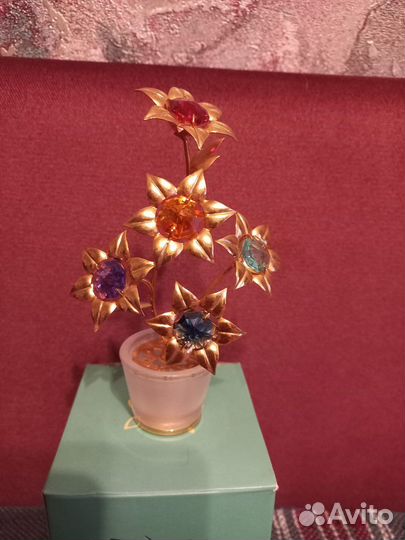 Цветочек и шкатулочка