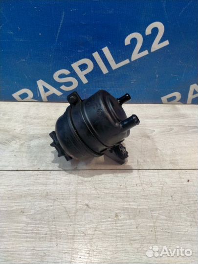 Бачок гидроусилителя Bmw 318I E46 N46B20A 11/2004