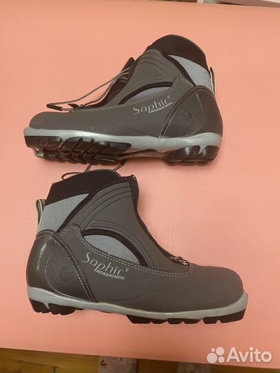 Лыжные ботинки rossignol 39