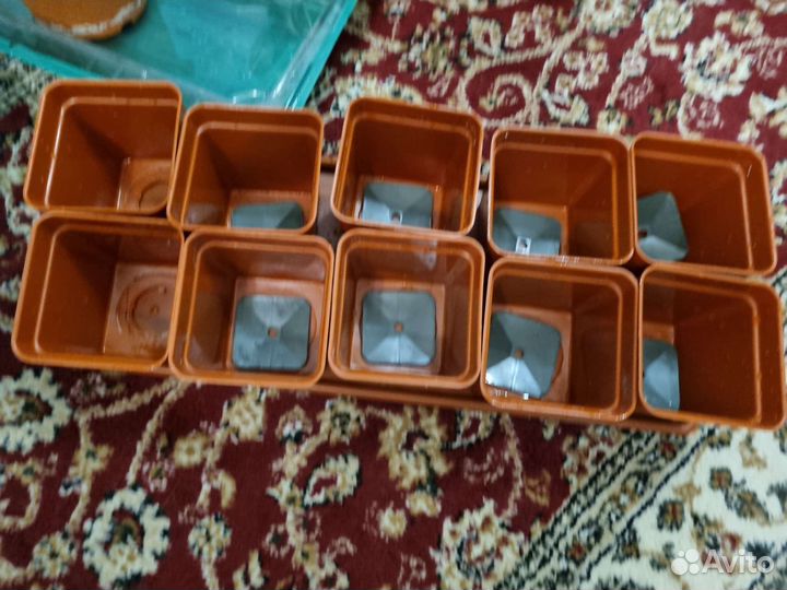 Кашпо горшок для цветов