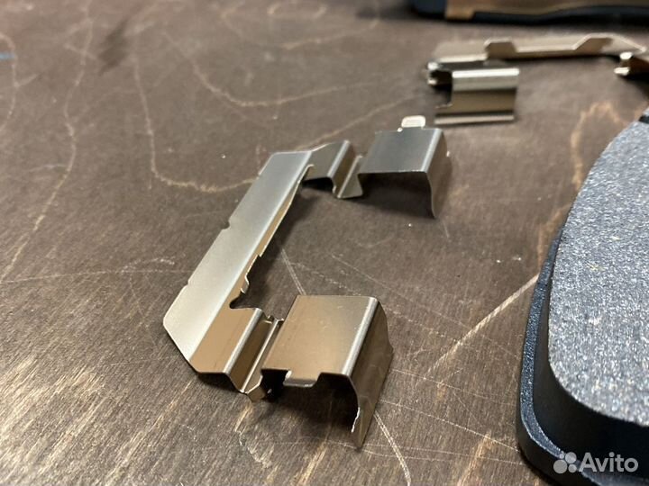 Колодки тормозные передние на Газель Некст и нн