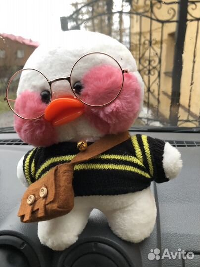 Плюшевая утка игрушка