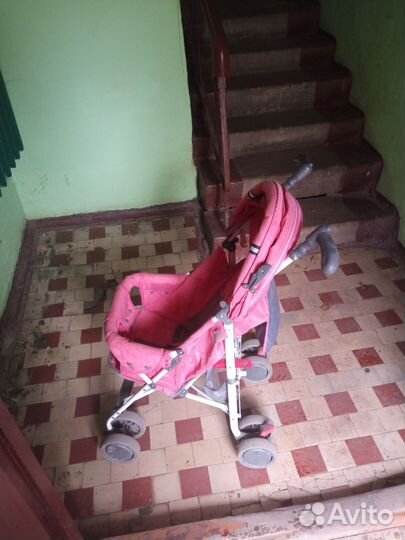 Детская прогулочная коляска трость б/у