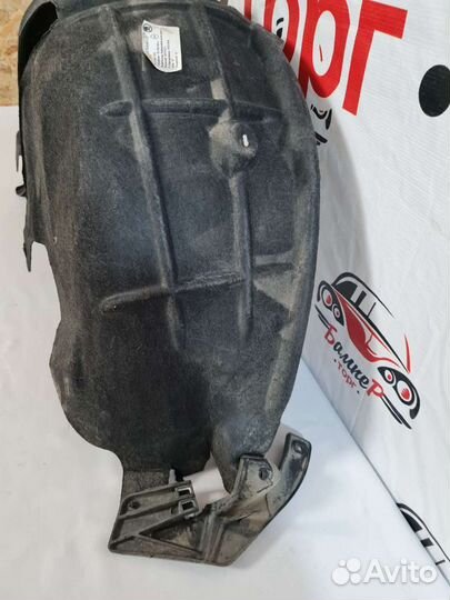 Подкрылок задний Skoda Yeti 12