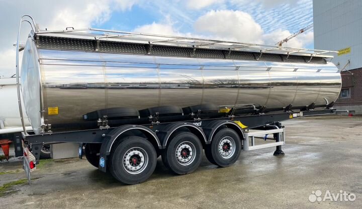 Полуприцеп пищевая цистерна Santi Молоковоз, 2024