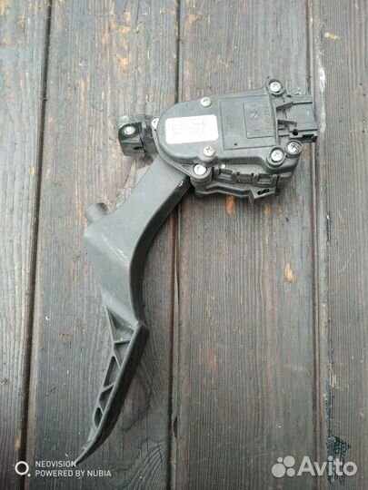 Педаль газа Фольксваген Транспортёр Т5