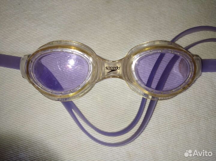 Очки для плавания