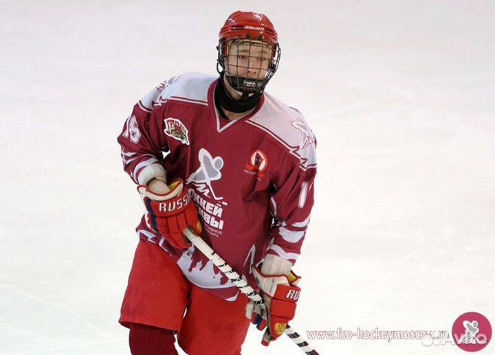 Тренер по катанию на коньках